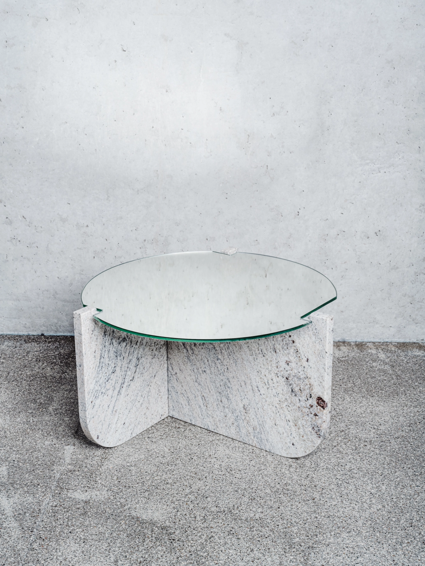 RIB Coffee Table 03