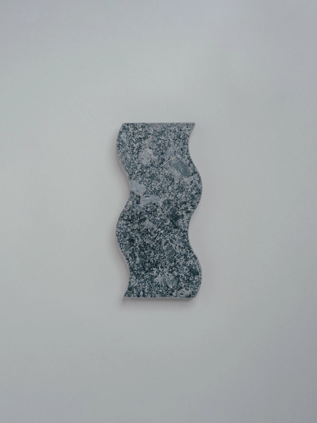 Wave Serving Board M